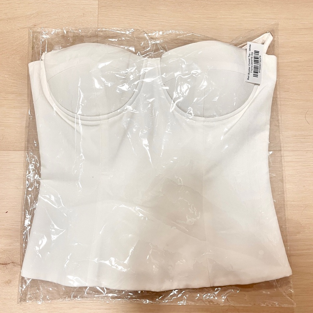 Viral tiktok LEAU Bali corset BRAND NEW WITH TAG! - Picture 3 of 6